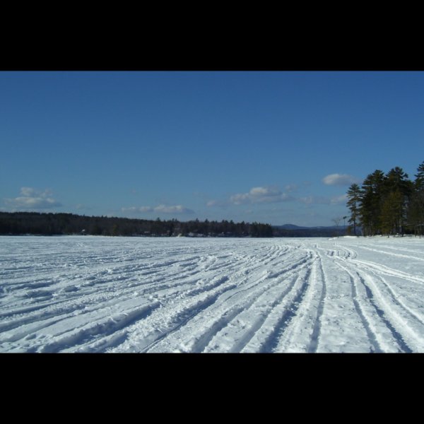 lakeinwinter.jpg